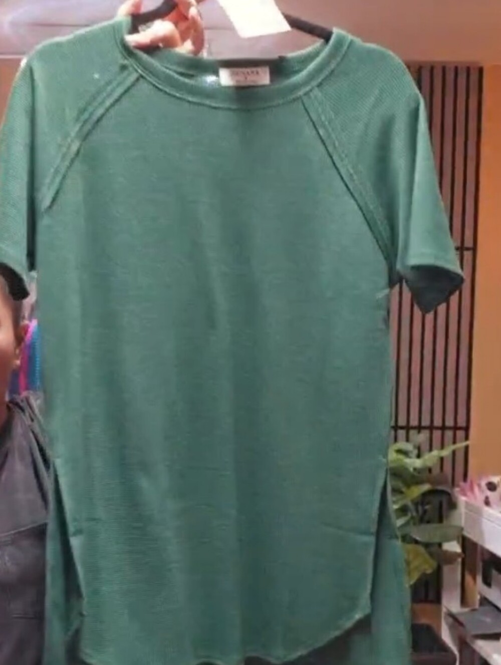 1 Zanana Lightweight, Waffle, Short-Sleeved Shirt-L